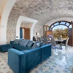 Villa La Residenza Seaview Pool & Spa