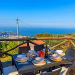 Villa La Residenza Seaview Pool & Spa