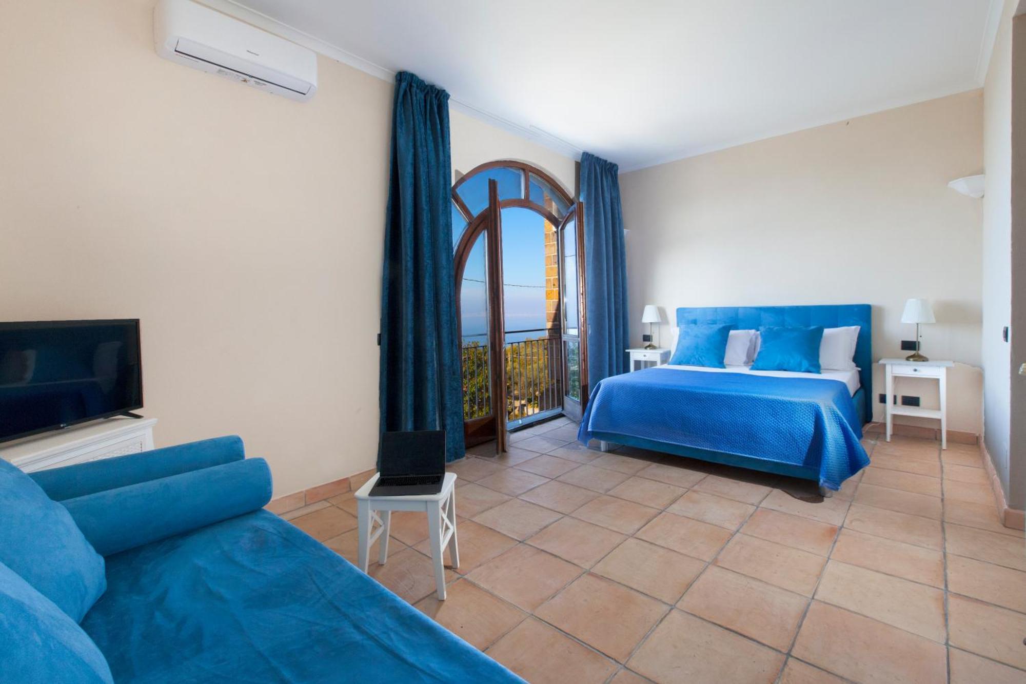Villa La Residenza Seaview Pool &