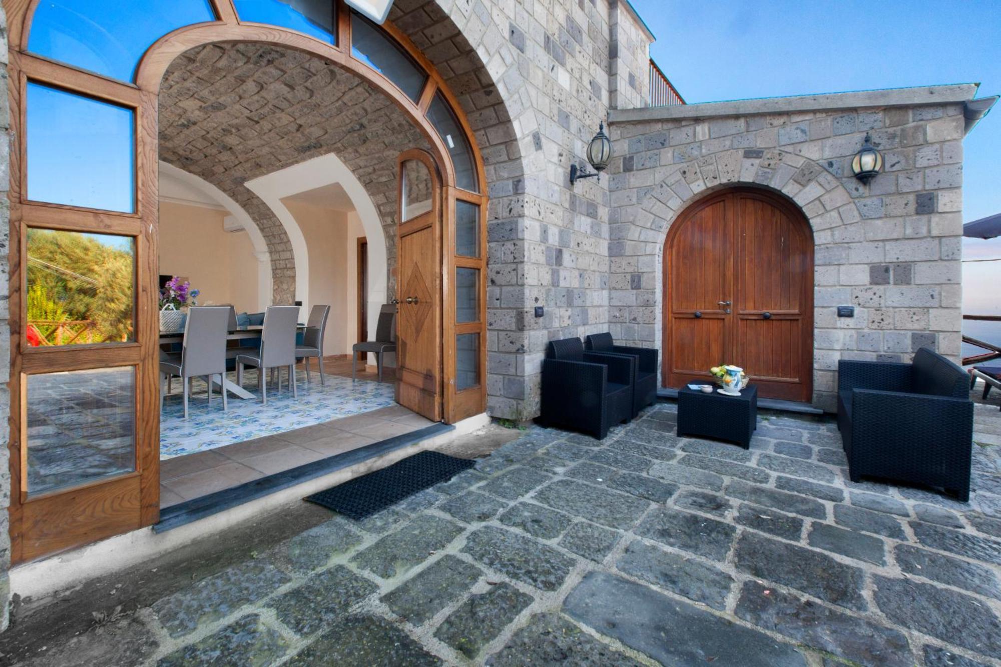 La Residenza Seaview Pool & Villa Sorrento