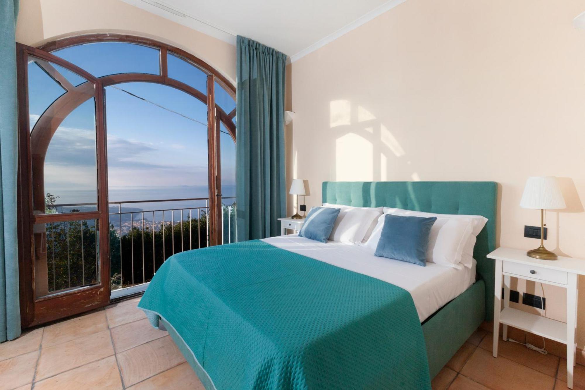La Residenza Seaview Pool & Villa Sorrento