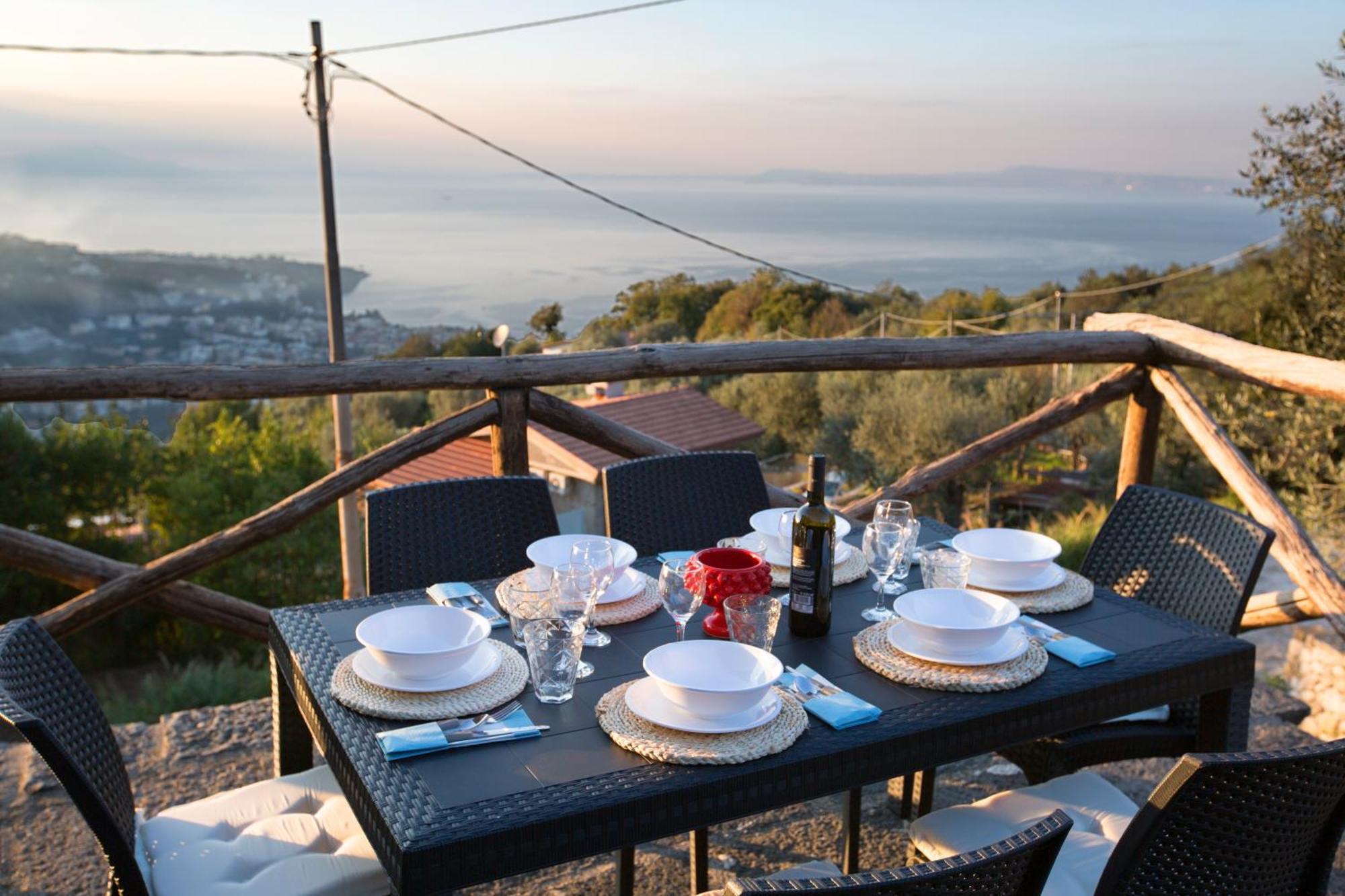 La Residenza Seaview Pool & Sorrento